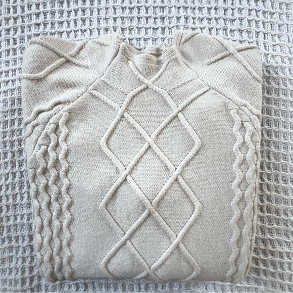 Cyrus Cream Cable Knit High Neck Pullover Nordic Sweater SZ M - Picture 12 of 13